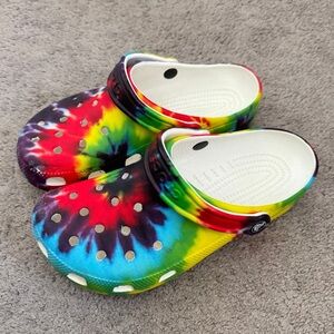 tie dye crocs